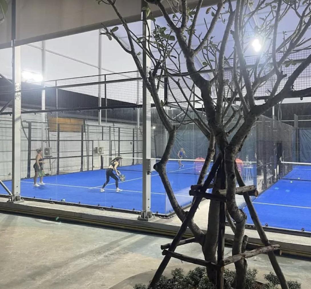 PTP Phuket — падел-клуб